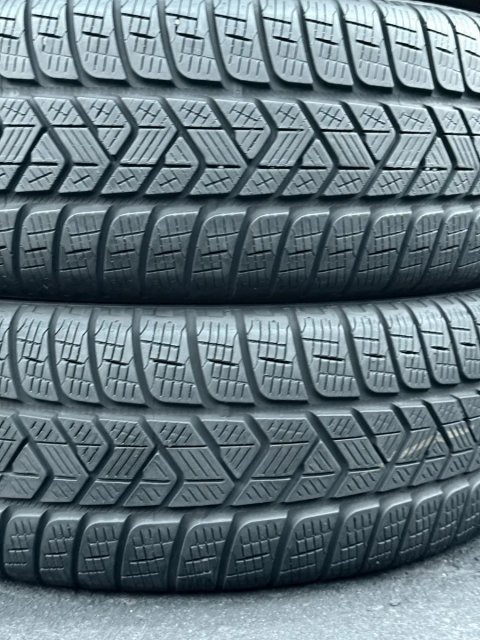 215 65 17 Pirelli Winter Scorpion 85% 2025 Шини Зима