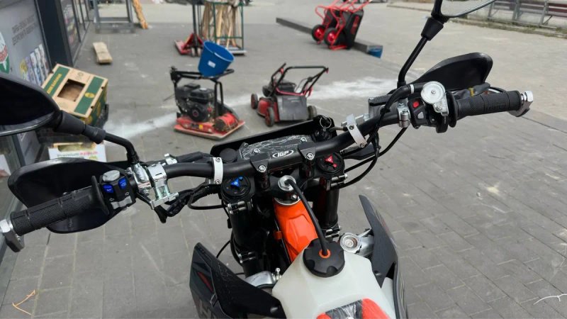 Абсолютно НОВИЙ ендуро мотоцикл EXDRIVE HYPER 300 (21/18) 35 к.с. — фото 6