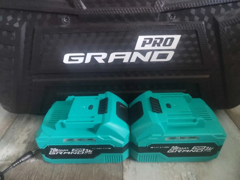 Аккумулятор 20в makita type grand procraft батарея 2ач 3ач 4ач зарядка 20в для шуруповерта распродажа акб + подарок — фото 5