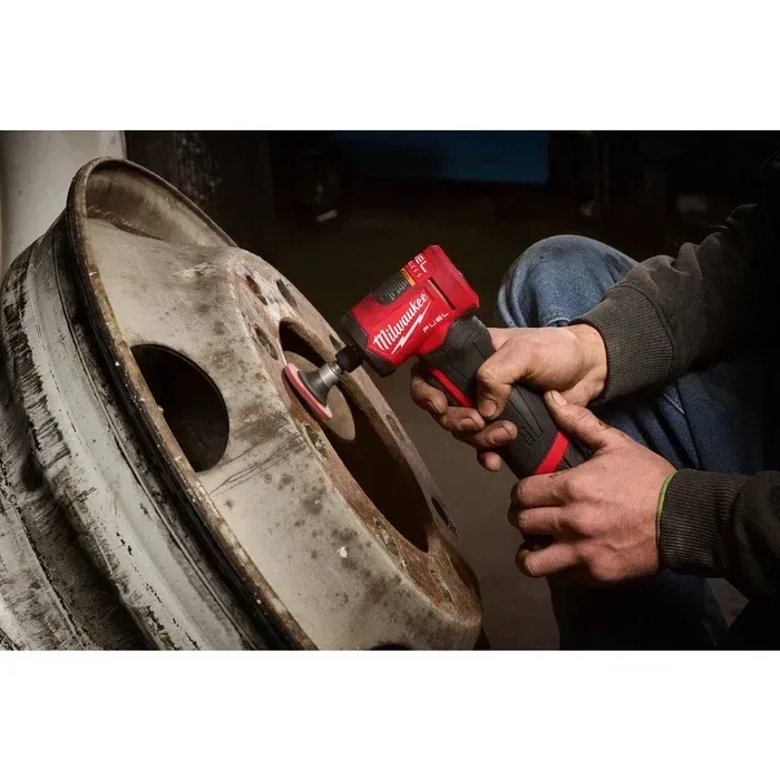 Акумуляторна кутова бормашина (гравер) Milwaukee M12 3485-20 FUEL США — фото 6