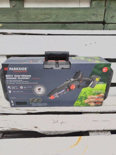 Акумуляторна ланцюгова пила PARKSIDE PERFORMANCE PPAGHS 20-Li A1