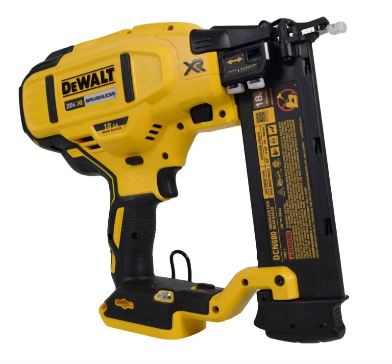 Акумуляторний нейлер DEWALT DCN680B 20 V MAX XR 18 США — фото 2