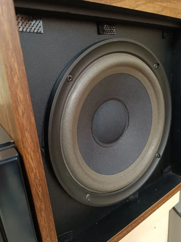 Акустична система Bose 301 Series I — це легендарні вінтажні колонки — фото 2
