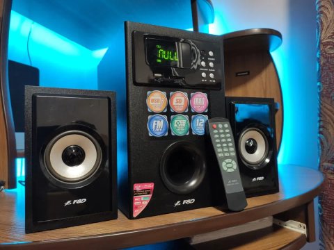Акустична система F&D А555u 60ват потужності мультимедіа аудіо радіо аукс сабуфер колонки саб музичний центр