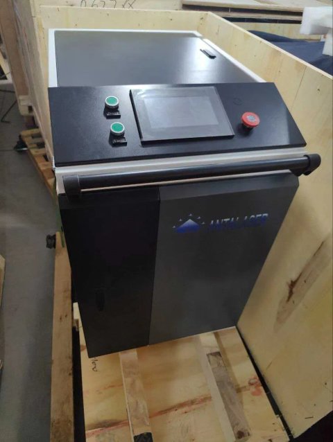 Апарат лазерної зварки MAX 2000W  4 в 1