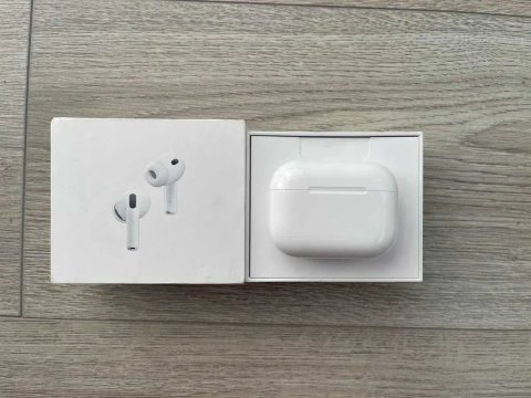 Apple AirPods 3 Pro