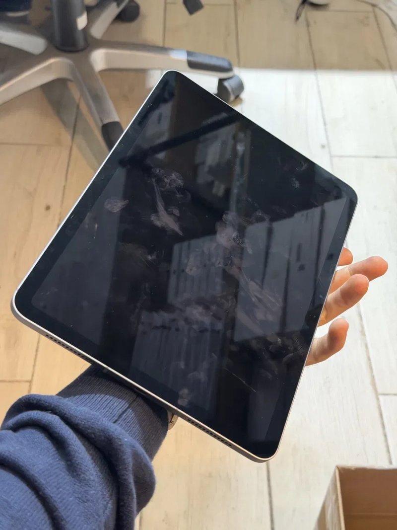 Apple iPad Air 11 2026 Wi-Fi + Cellular 128GB Space Gray (MH784) — фото 6