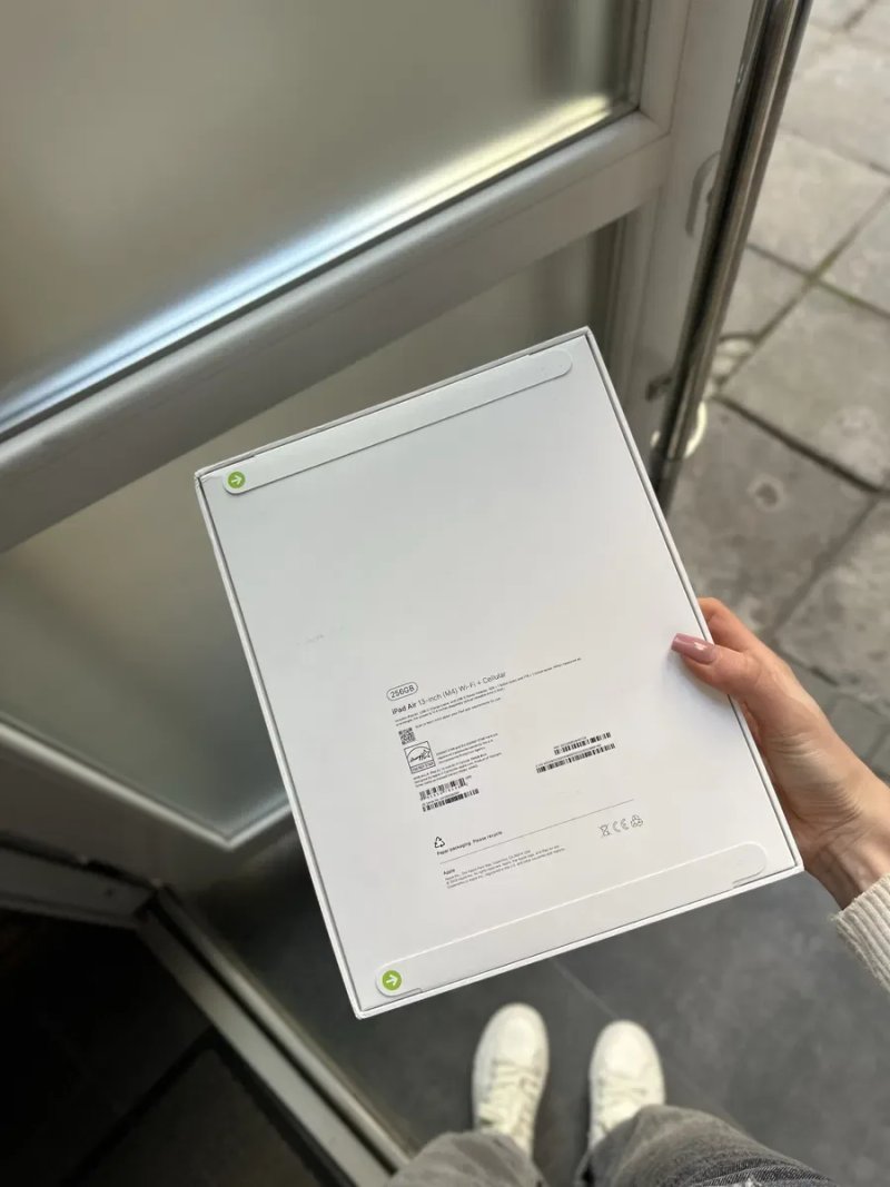 Apple iPad Air 13, 256GB, Wi-Fi + LTE, Blue, M4 (2026) (MH9J4) — фото 2