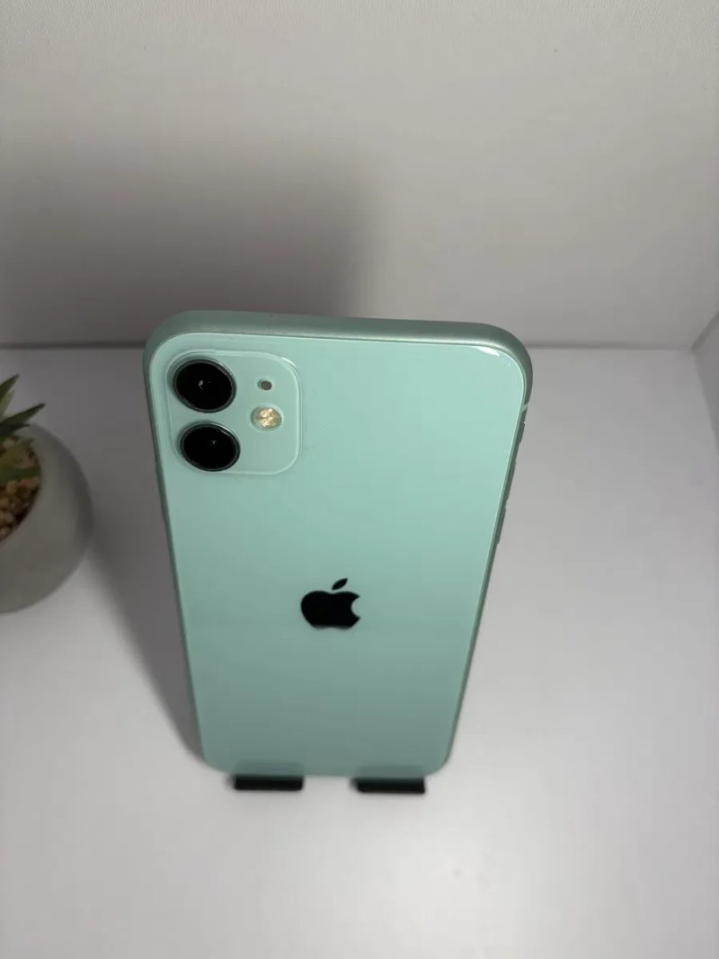 Apple iPhone 11 64Gb Green — фото 3