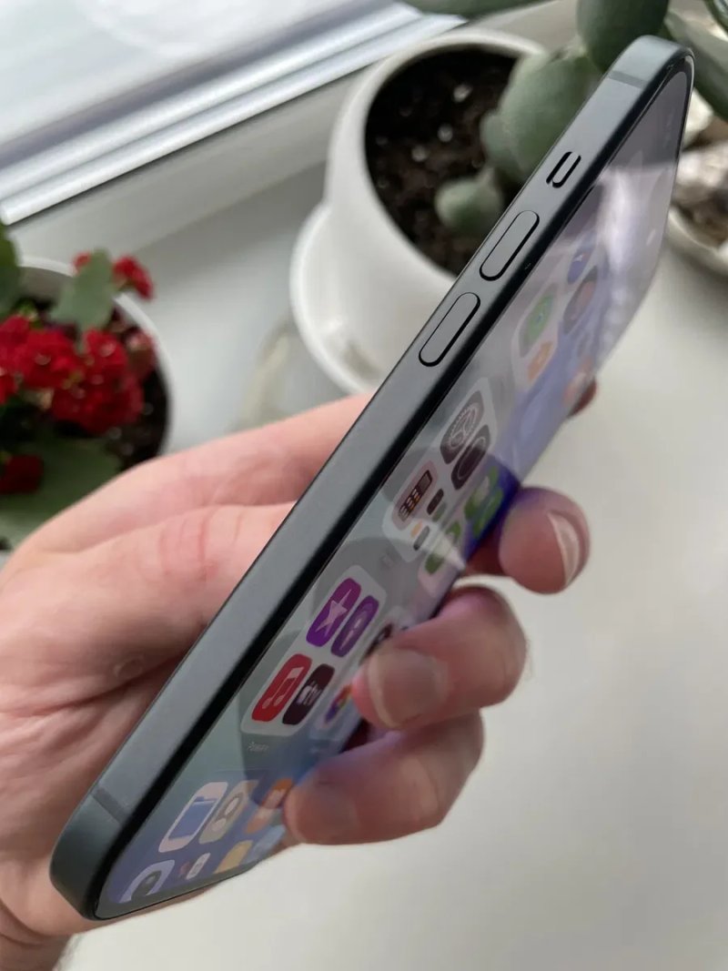 Apple iPhone 15 Black 128 Gb Never Lock — фото 6