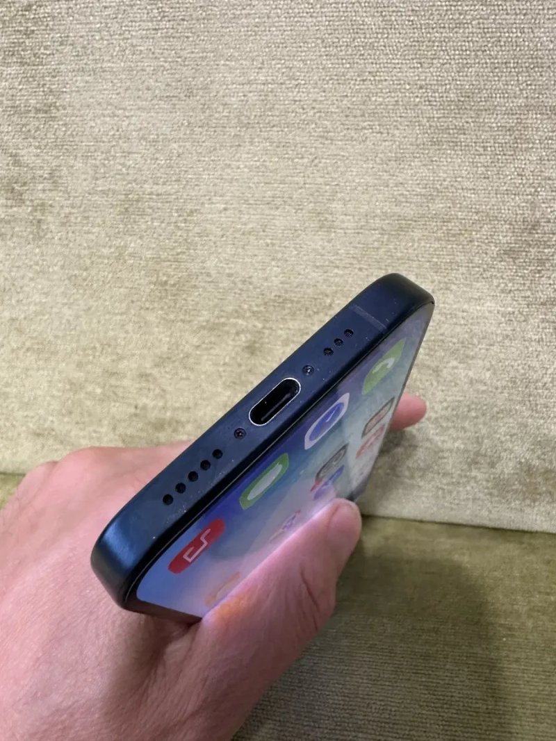 Apple iPhone 15 pro 128 gb. Неверлок, акб 87% — фото 6