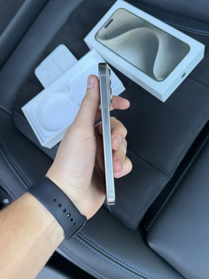 Apple iphone 15 pro 512gb,Natural Titanium,Як новий. — фото 4