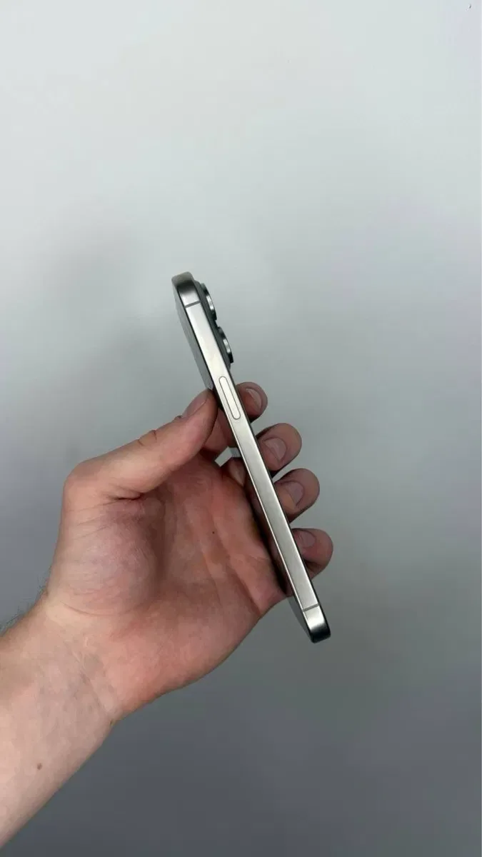 Apple iPhone 15 Pro Max 256GB Natural Titanium 92% Neverlock — фото 2