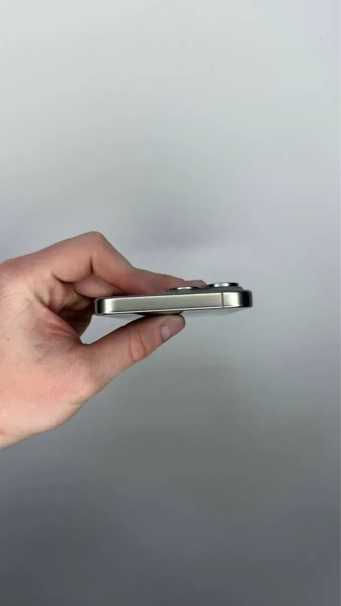 Apple iPhone 15 Pro Max 256GB Natural Titanium 92% Neverlock — фото 3