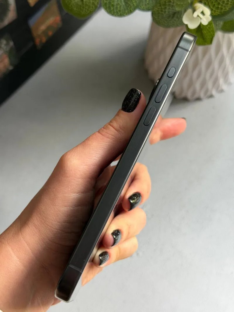 Apple iPhone 15 Pro Max 512GB Black. Neverlock. Esim — фото 3