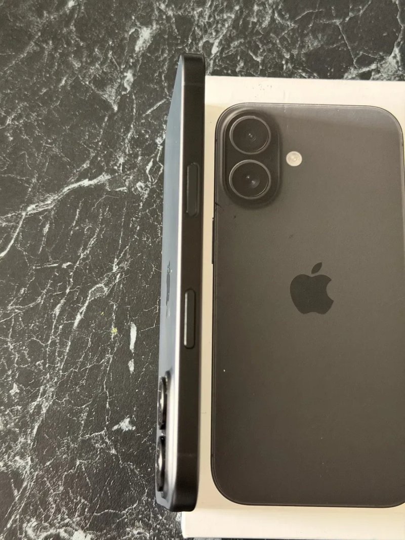 Apple iPhone 16/128 Black Neverlock — фото 2