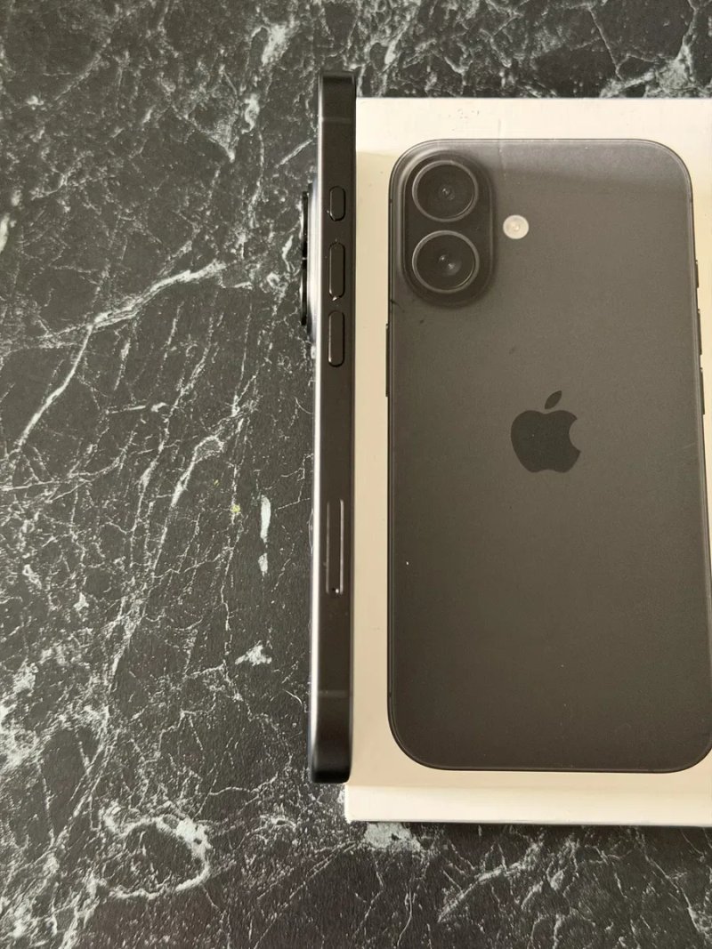 Apple iPhone 16/128 Black Neverlock — фото 4