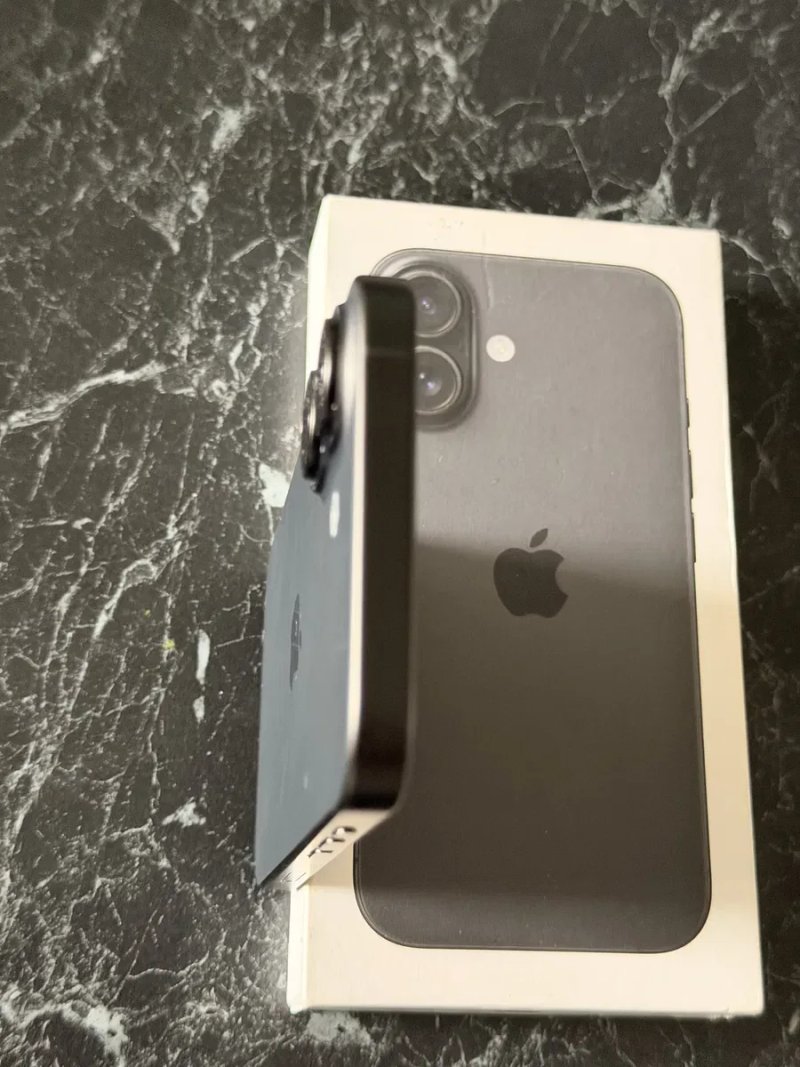 Apple iPhone 16/128 Black Neverlock — фото 7