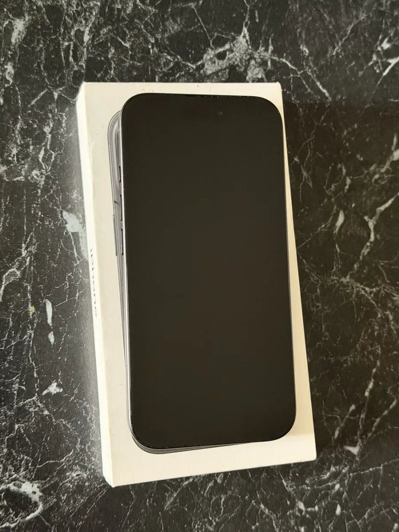 Apple iPhone 16/128 Black Neverlock — фото 8