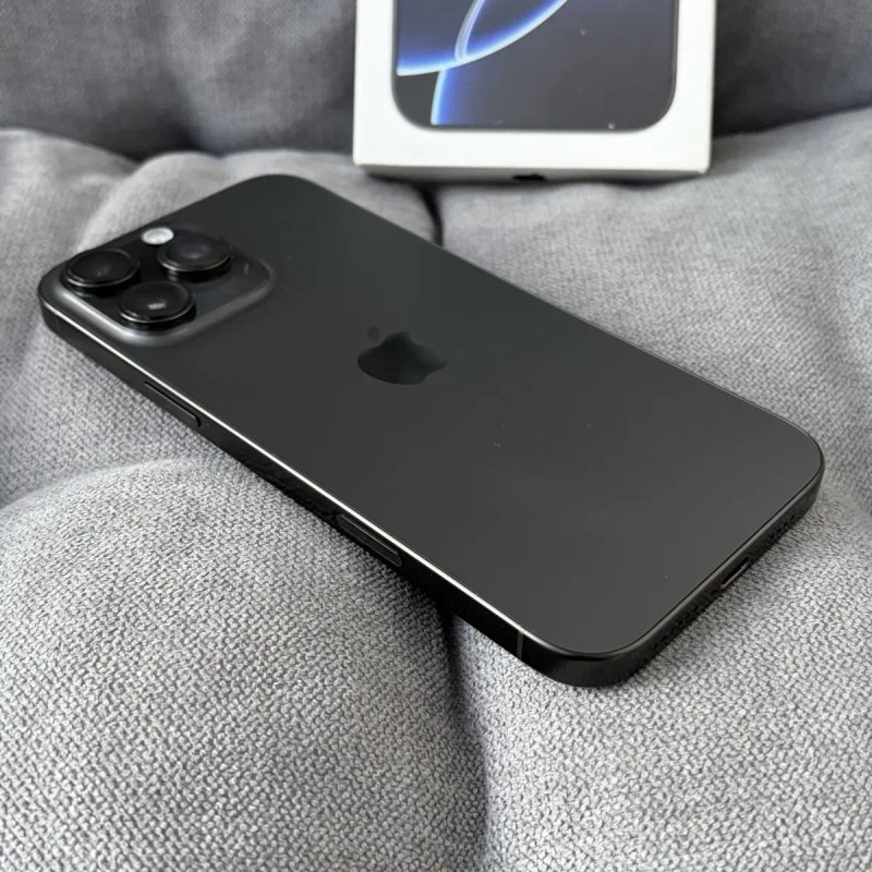 Apple iphone 16 Pro Max 256 Black — фото 2
