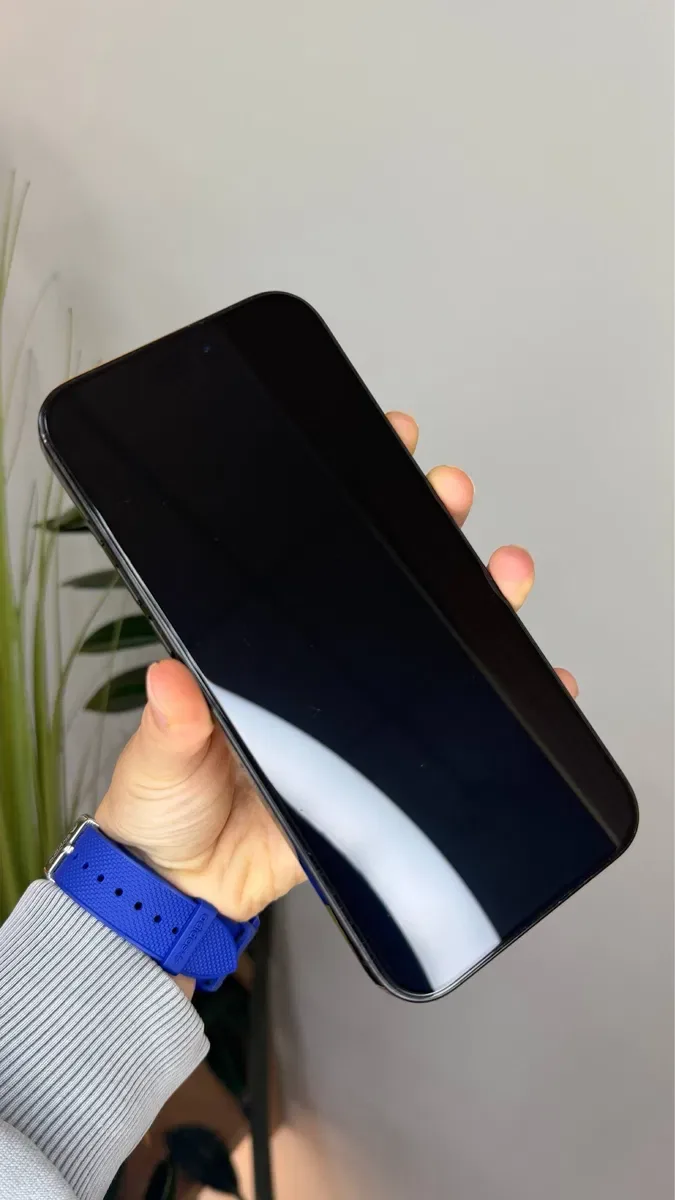Apple iPhone 16 Pro Max 256GB Black Titanium 90% eSIM Neverlock — фото 4