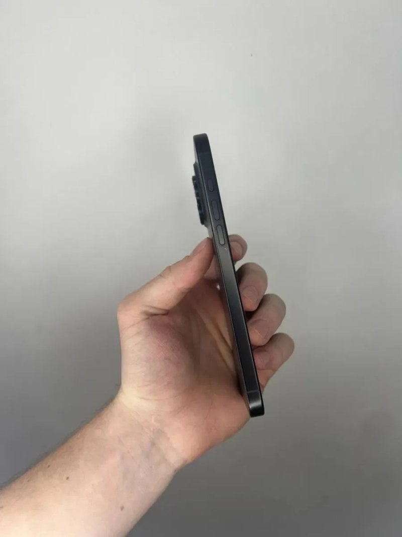 Apple iPhone 16 Pro Max 512GB Black Titanium 93% eSIM Neverlock — фото 5