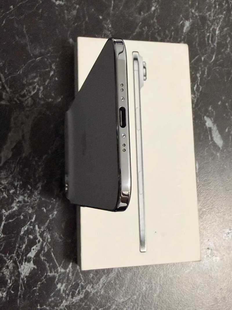 Apple iPhone 17 Air 256Gb Sky Blue Neverlock — фото 3