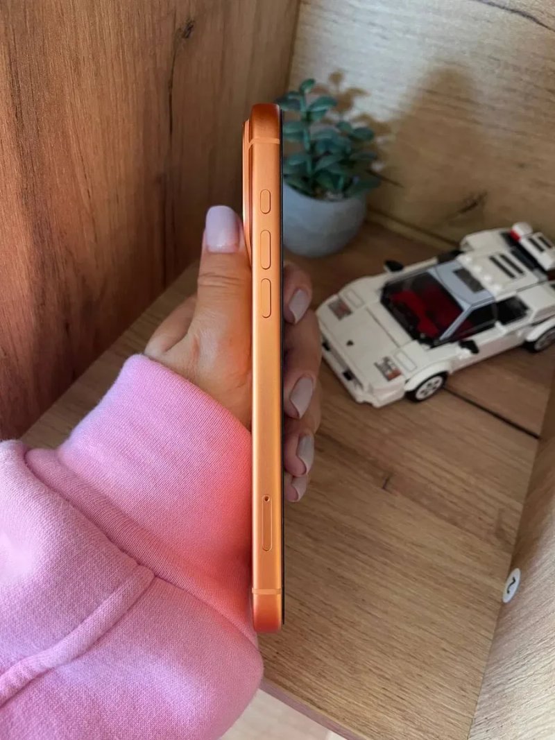 Apple iPhone 17 Pro Max 256GB  COSMIC ORANGE (MFYN4) — фото 6