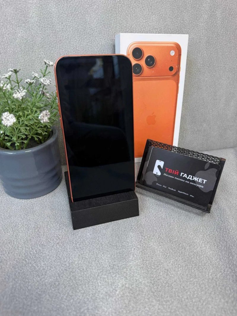 Apple iPhone 17 Pro Max 256Gb Orange (Physical SIM) / АКБ 94% / Повний комплект / Магазин / Гарантія — фото 3
