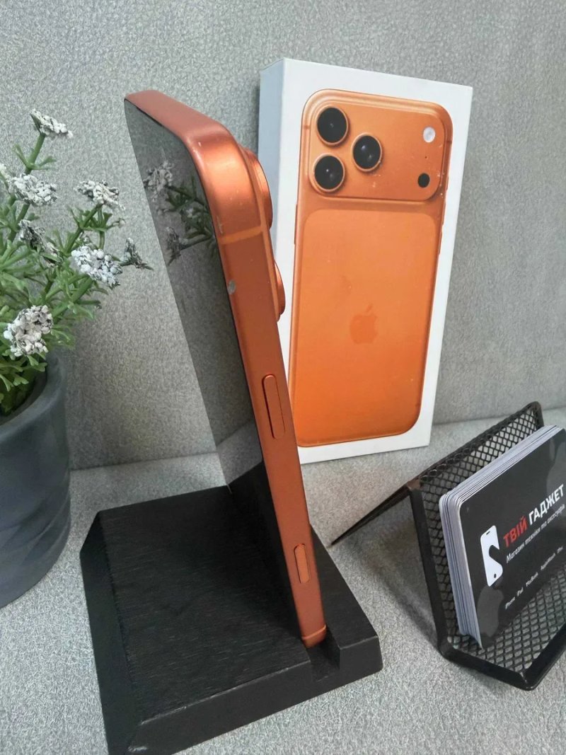 Apple iPhone 17 Pro Max 256Gb Orange (Physical SIM) / АКБ 94% / Повний комплект / Магазин / Гарантія — фото 4