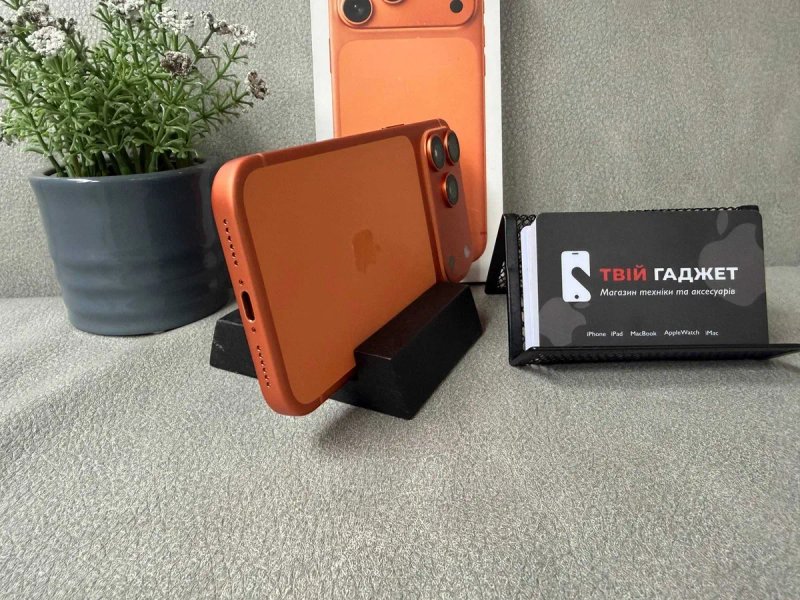 Apple iPhone 17 Pro Max 2TB Orange (Open Box) / Повний комплект / Магазин / Гарантія — фото 3