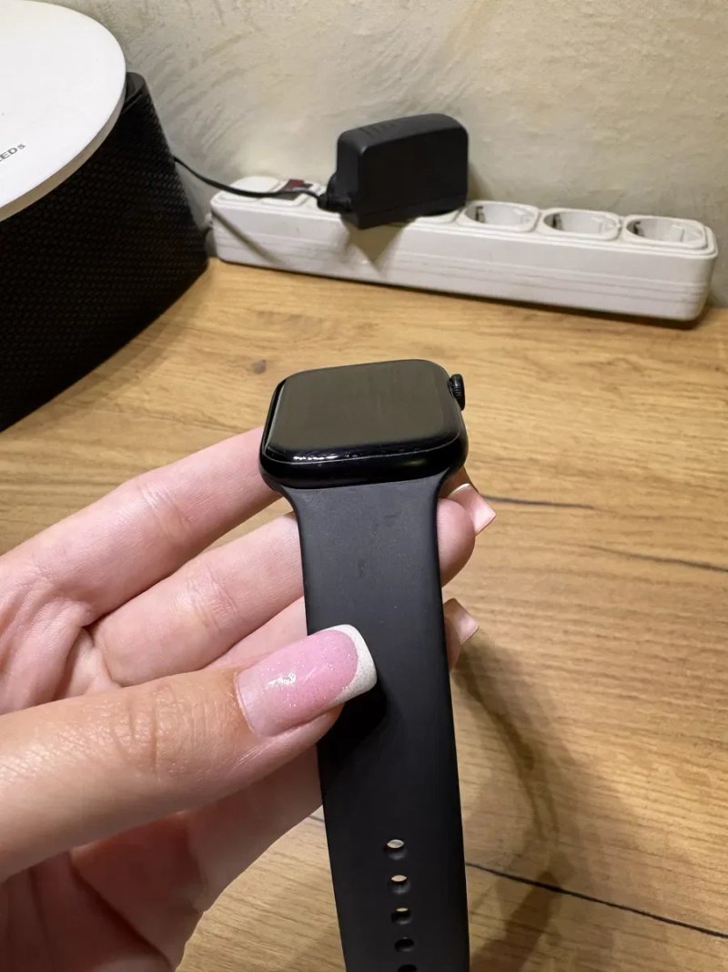 Apple  Watch SE 2 44 mm акб 97% гарний  стан — фото 2