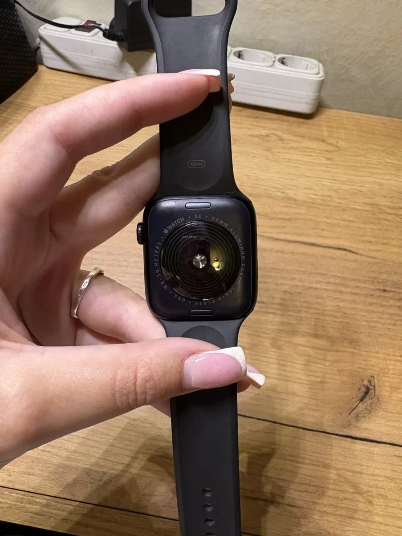 Apple  Watch SE 2 44 mm акб 97% гарний  стан — фото 6