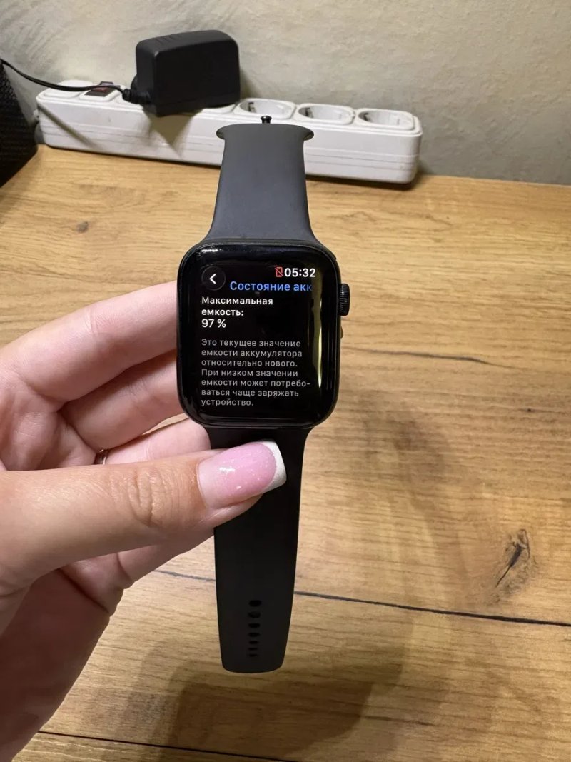 Apple  Watch SE 2 44 mm акб 97% гарний  стан — фото 7