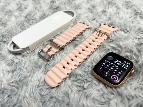Apple Watch SE (40 mm) шикарное состояние! А2351