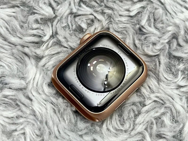 Apple Watch SE (40 mm) шикарное состояние! А2351 — фото 4
