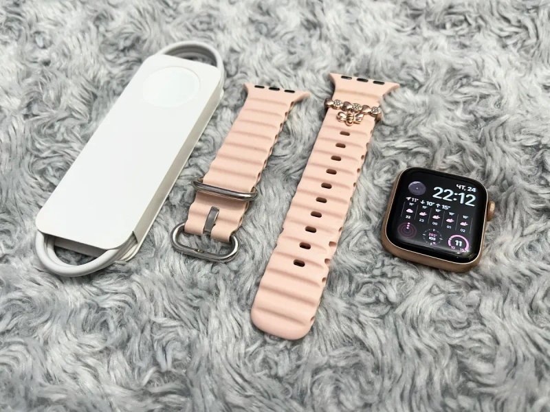 Apple Watch SE (40 mm) шикарное состояние! А2351 — фото 5