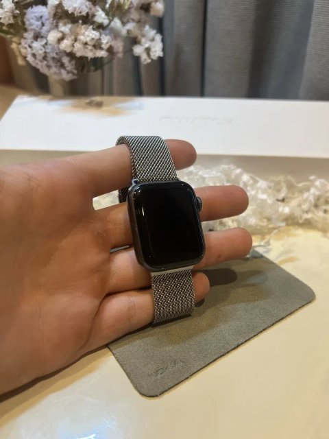 Apple Watch SE 40mm | 5 ремінців + підставка