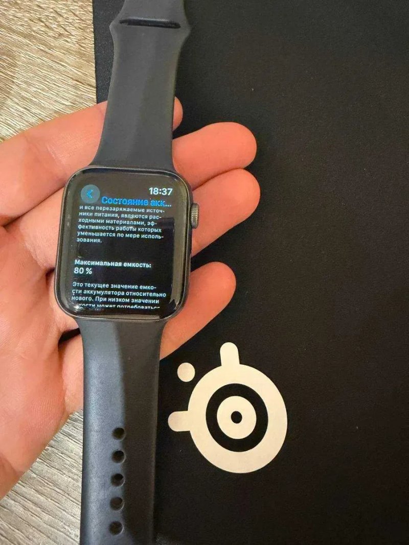 Apple Watch Series 4 44 mm Space Gray Оригінал із "ЯБКО" магазин — фото 6
