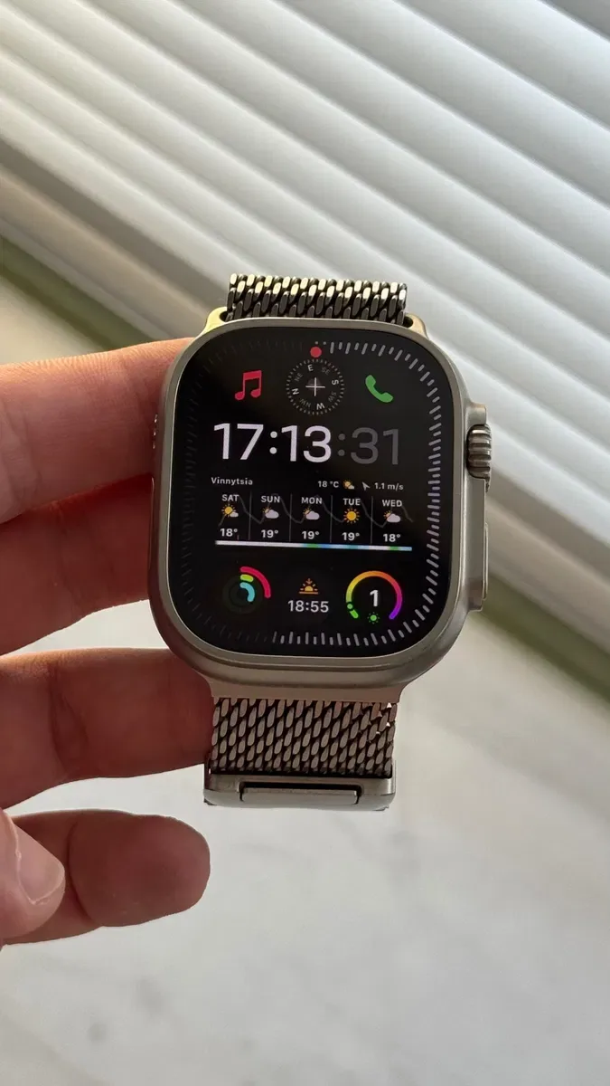 Apple Watch Ultra 3 49mm Natural Titanium + Natural Titanium Milanese Loop — фото 6