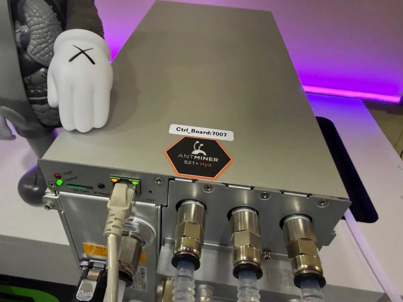 Асік S21+ Hydro 395 Th під замовлення, Antminer, асік, Майнер, Xilinx — фото 5