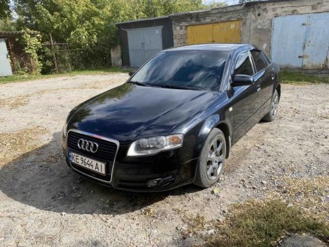 Audi A4 2007 года 2.0l газ бензин, АКПП, климат круиз контроль Гур тонировка хорошая комплектация
