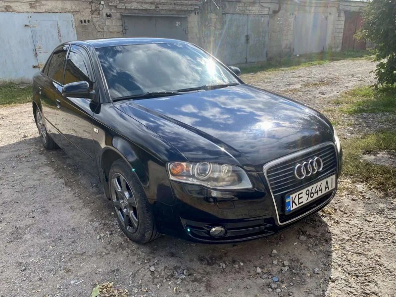Audi A4 2007 года 2.0l газ бензин, АКПП, климат круиз контроль Гур тонировка хорошая комплектация — фото 2