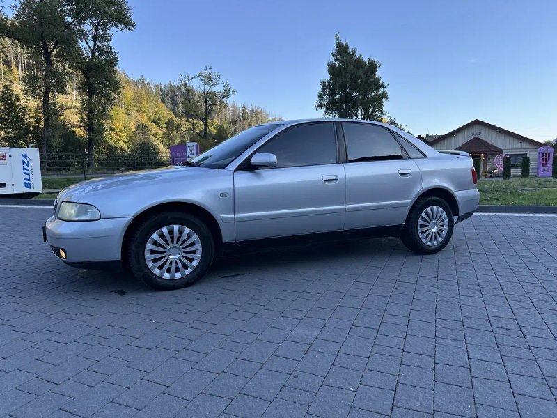 Audi A4 B5 | ауді А4 | авто | авто на ходу — фото 3