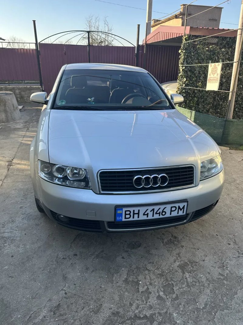 Audi A4 B6 2.0 FSI 2002 рік — фото 3