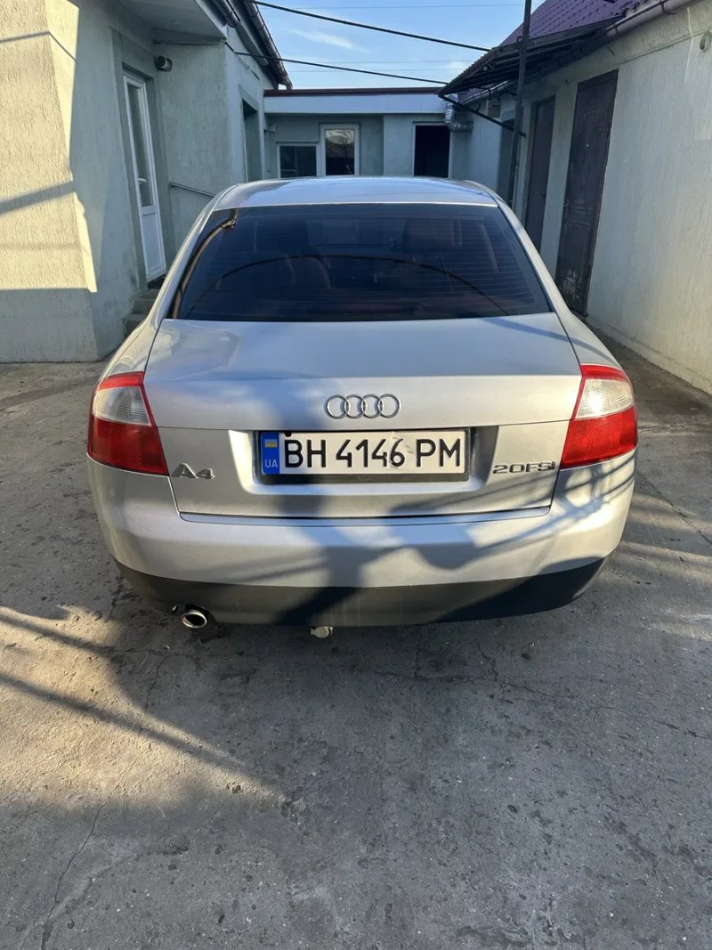 Audi A4 B6 2.0 FSI 2002 рік — фото 6