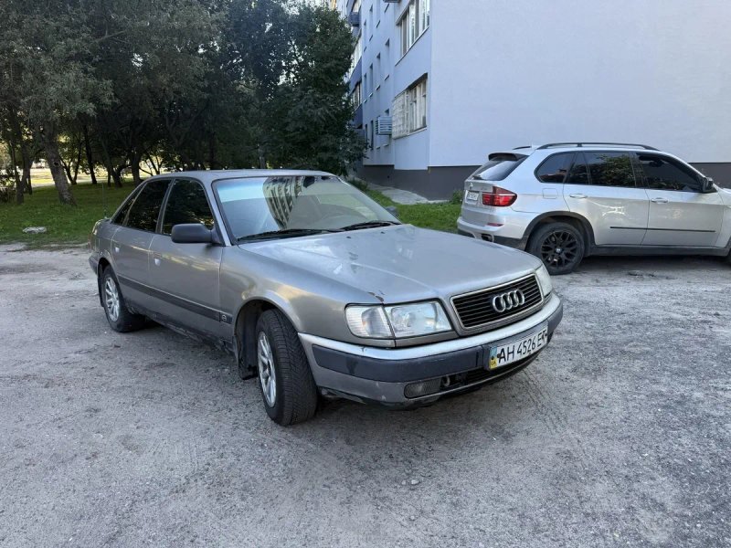 Audi A6 C4 Автомат 2.6/Газ/Бенз — фото 2