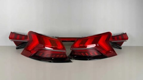 AUDI E-Tron GT 4J3 4JE Ліхтар Ліхтарі задні лівий правий USA EU