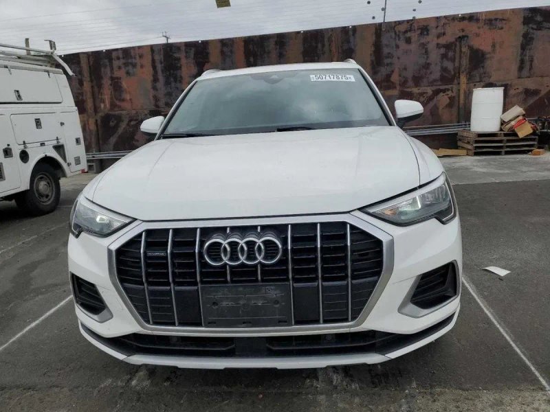 Audi Q3 F3 2.0 S-line USA Ауди ку3 ф3 бампер с разборки — фото 2