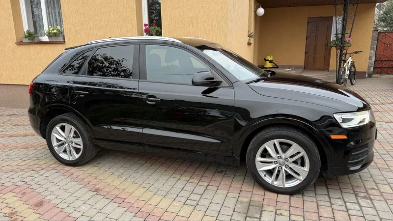 Audi q3  можна на виплату — фото 3